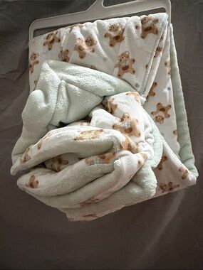 Carter's Mint Baby Blanket with Brown Bear Print